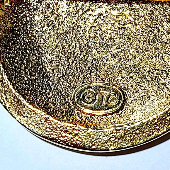 MOON & STARS BLUE GLITTER ENAMEL BROOCH - CELESTIAL BEAUTY - Picture 3 of 5